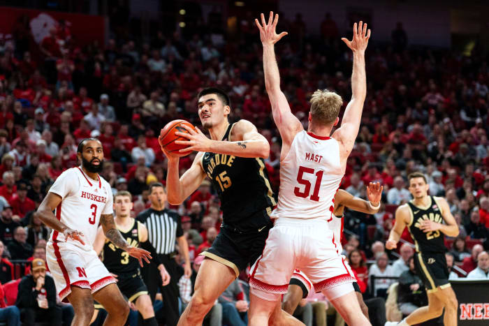 Purdue center Zach Edey drives against Nebraska forward Rienk Mast during the second half at Pinnacle Bank Arena in Lincoln. (Jan 9, 2024)